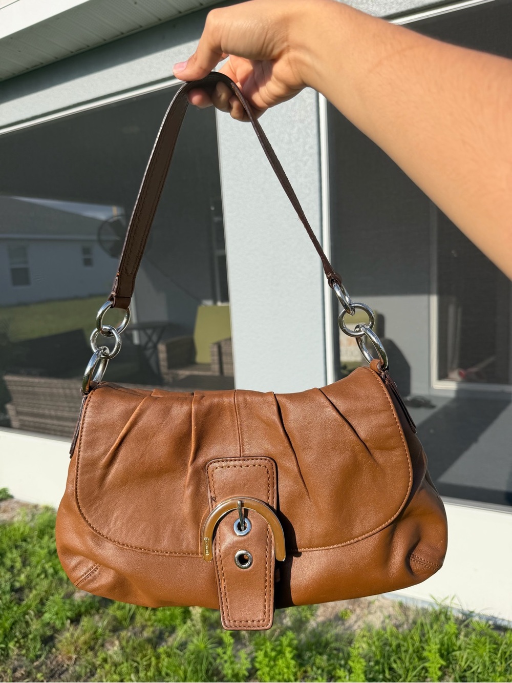 Vintage coach brown soho pleated shoulder bag w silver hardware
